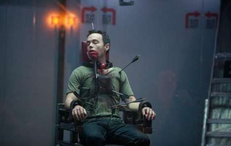 hostel part 3 iii nip tuck son arrows crossbow