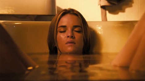 piranha 3dd bathtub nightmare on elm street
