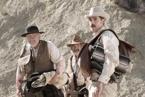 bone tomahawk richard jenkins kurt russell matthew fox mustache